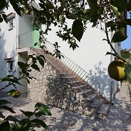 Apartman By The Sea Omisalj, Krk - 5298 Omisalj