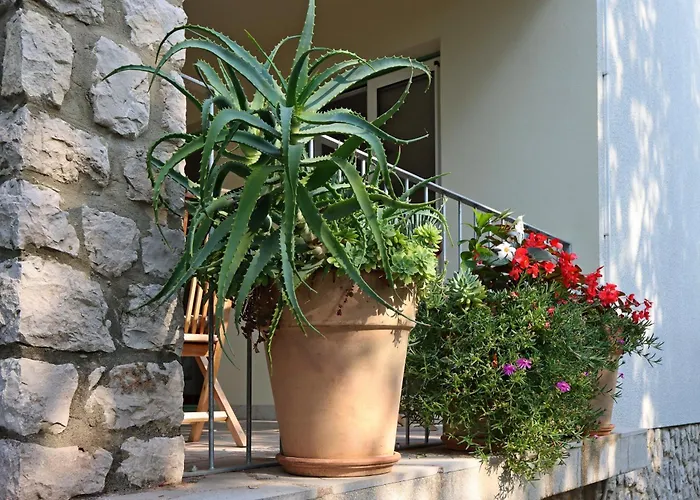 By The Sea Omisalj, Krk - 5298 *